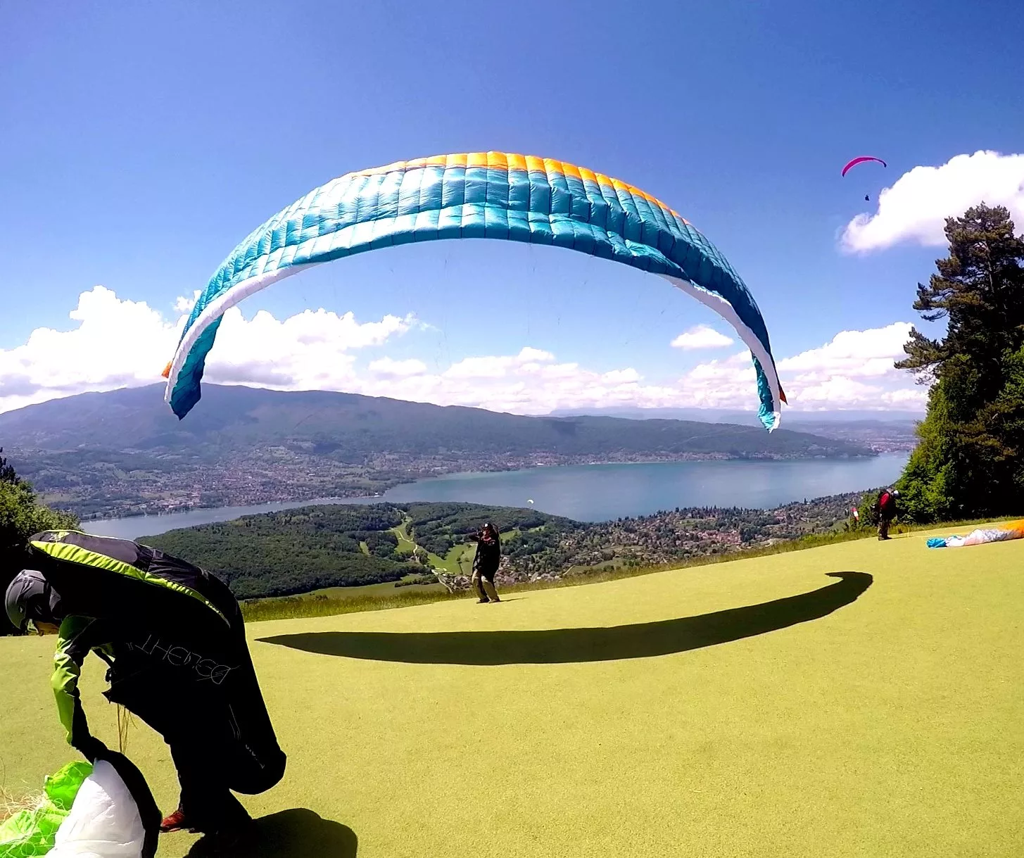 Vidéo décollage parapente à Annecy : un live pour tout comprendre !
