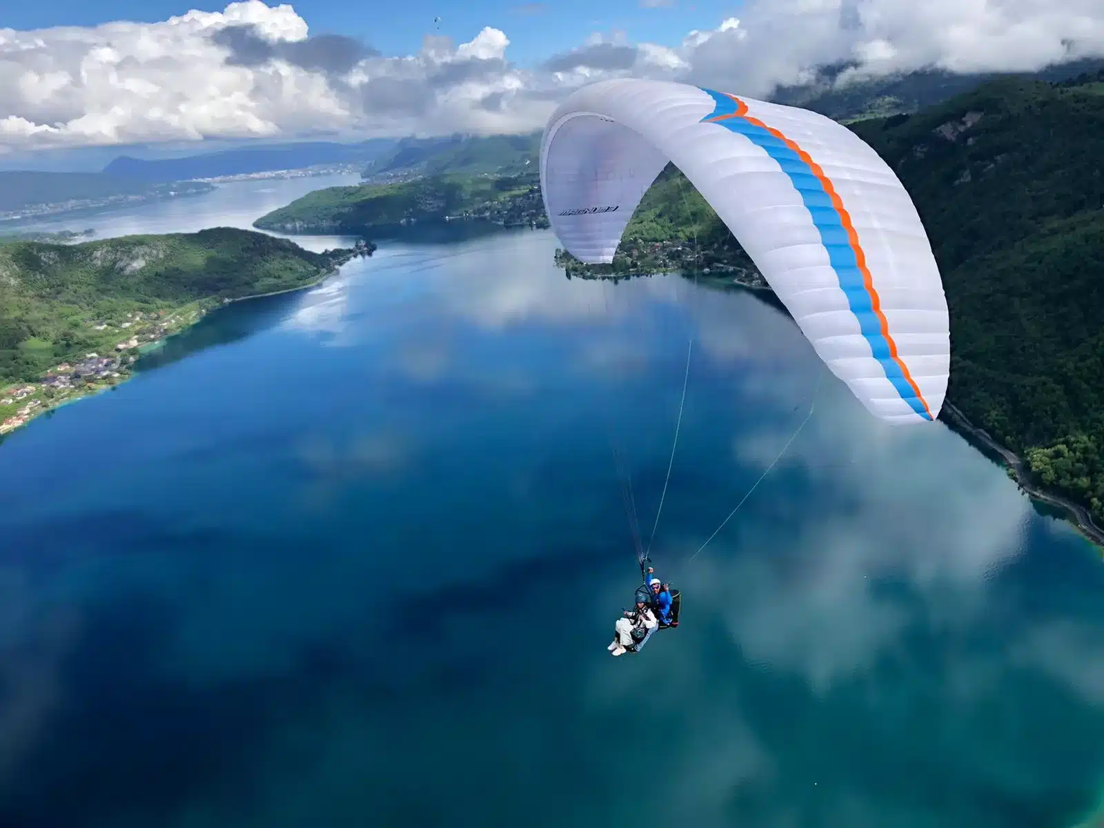 saut-parapente-annecy